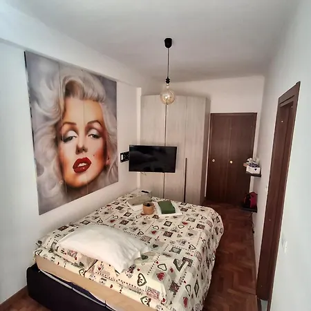 Littlemarylin Рим